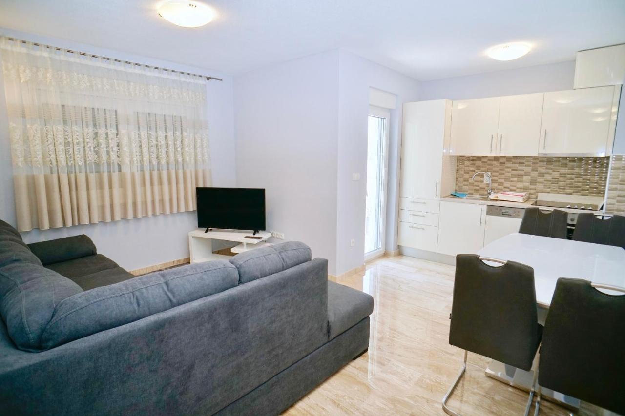 Trogir-Luxury Villa Sapphirus เซเกต วรันยีชา ภายนอก รูปภาพ